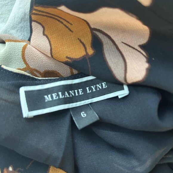 Melanie Lyne Floral Chiffon Blouse With Tiered Sleeves and Draped Front – US 6 - Picture 9 of 9